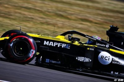 Ricciardo&nbsp;: Je suis parti à la faute ’à la Vettel’