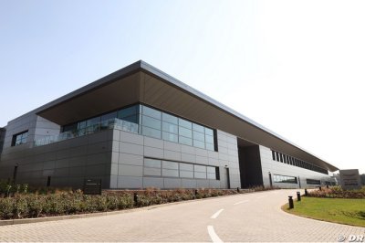 Alonso&nbsp;: Aston Martin F1 a besoin de 2 ans pour maximiser sa nouvelle usine