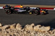 Essais F1 à Sakhir, J1 : Verstappen impressionne, Alpine rassure
