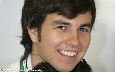 Perez reçoit les conseils d’Alonso