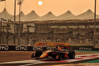 F2, Abu Dhabi, Course sprint&nbsp;: Lindblad s’impose devant Dürksen