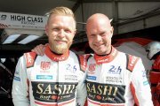 Magnussen et son père Jan vont disputer ensemble les Gulf 12 Hours ce weekend