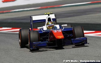 Barcelona, Race 1: Cecotto powers to feature victory