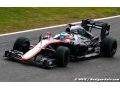 McLaren expecting Alonso health news 'soon'