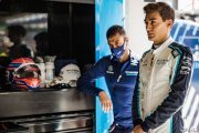 Alonso : Russell sera plus difficile à battre que Bottas pour Hamilton