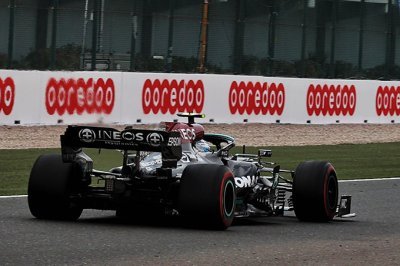 Horner explique ses soupçons et les marques vues sur l’aileron de la Mercedes F1