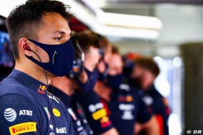 Red Bull handling problems ’solved’ - Albon