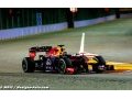 Vettel clinches pole in Singapore 