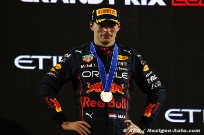 Verstappen ressent de la tristesse lorsqu’il est hué sur les podiums