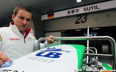 Force India et HRT F1 toujours bloquées en Chine