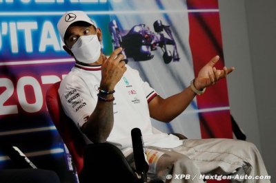 ’No idea’ if Russell better than Bottas - Hamilton