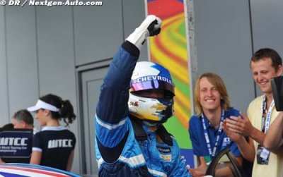 Huff vise la victoire à Donington