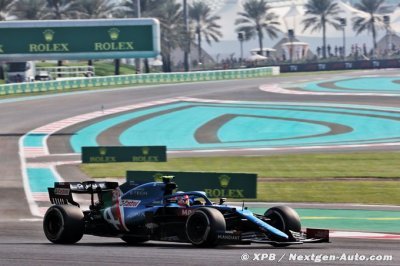 Ocon à nouveau en Q3, Alonso piégé dans le trafic de Yas Marina