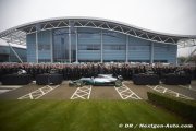 Mercedes a fait évacuer des gens du voyage à son usine de Brackley