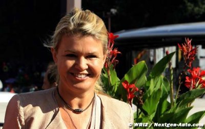 Wife says Schumacher ’moving forwards’ in rehab