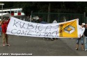 Kubica still in running for Renault race seat