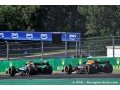 Verstappen répond au tacle d'Hamilton sur son comportement