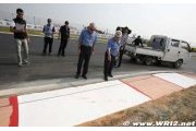 FIA to remove pit entry white line overnight