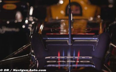 Red Bull letterbox slot for driver cooling - Newey