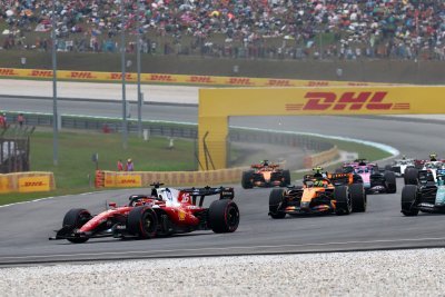 Leclerc a connu ’de la réussite’ après un début de course difficile pour terminer 4e