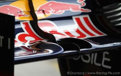 Quand Red Bull et Lotus se crêpent le chignon sur Twitter