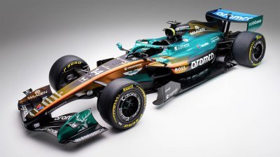 Aston Martin F1 illumine Monaco avec une livrée qui change de couleur&nbsp;!