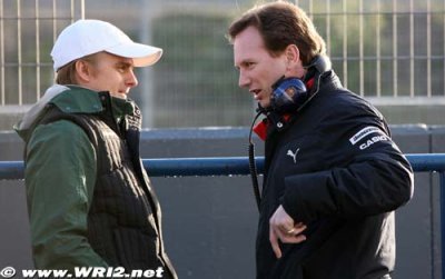 Fry, Horner join calls for mandatory two pitstops