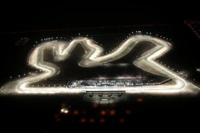 Un tour du circuit de Losail avec Tom Coronel