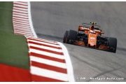 Vandoorne privé du nouvel aileron avant par Alonso