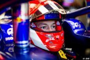 Kvyat says F1 helmet colour rule 'unnecessary'
