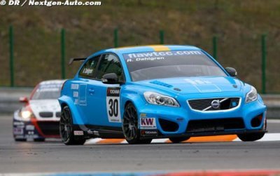 Donington - Dahlgren chases Muller in Friday test