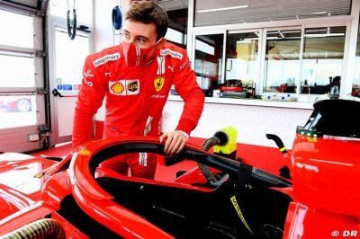 Exclu de l’académie Ferrari, Armstrong estime que certains ont la ‘mémoire courte’  