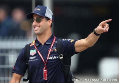 Ricciardo criticises Bottas after Bahrain