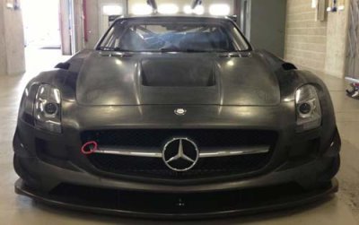 Black Swan Racing fait débuter la SLS AMG GT3 aux USA
