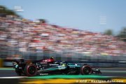 Mercedes F1 : Une bonne journée malgré 'la douleur' de la chaleur