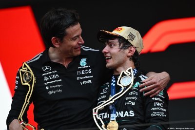 Wolff admet que la maturité d’Antonelli est ’une surprise’ cette année