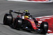 Hamilton remercie Ferrari de l'avoir 'soutenu' après une victoire de 'rêve' en Rouge