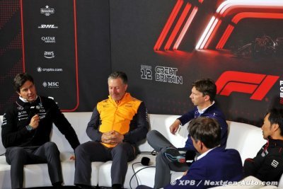 Transferts F1 : Wolff admet qu'il a changé d'avis sur Sainz et Antonelli