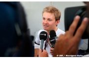 Rosberg can beat Hamilton to title - Coulthard