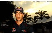 Red Bull 'intention' to promote Ricciardo - Marko
