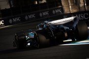 Mercedes F1 : Une journée 'chaotique' pour Russell, 'compliquée' pour Antonelli