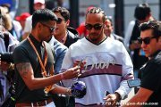 Wolff : Hamilton nous a 'un peu surpris' avec son envie de prolonger