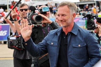 Horner ouvre grand la porte à remplacer Vasseur&nbsp;: ’Ferrari, c’est le rêve’