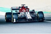 Räikkönen aux portes des points, Giovinazzi perturbé dans son apprentissage
