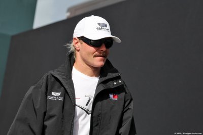 ’Il était temps de changer’&nbsp;: Bottas et Pérez soutiennent le remplacement de Lowdon chez Cadillac F1