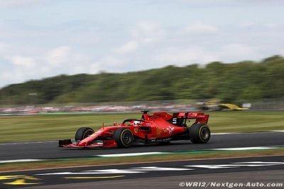 Vettel veut ’réussir avec Ferrari’ mais attend les règles 2021 pour son avenir