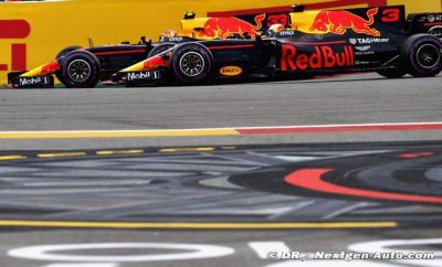 Adrian Newey a des difficultés à différencier ses pilotes
