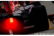 Ricciardo hints Red Bull engine news delayed again