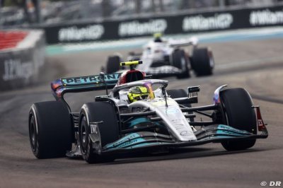 Hamilton&nbsp;: Retrouver les batailles du peloton lui servira ’plus tard’