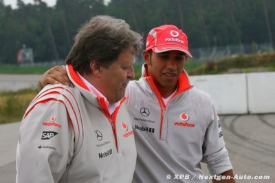 Hamilton exit ’a mystery’ admits former Mercedes boss